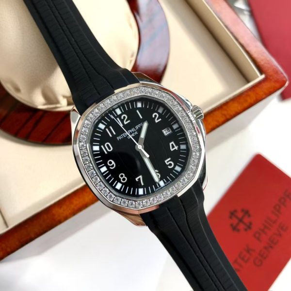 Patek Philippe Aquanaut 5167A - King of Steel Watches Relaunched UPGRADES