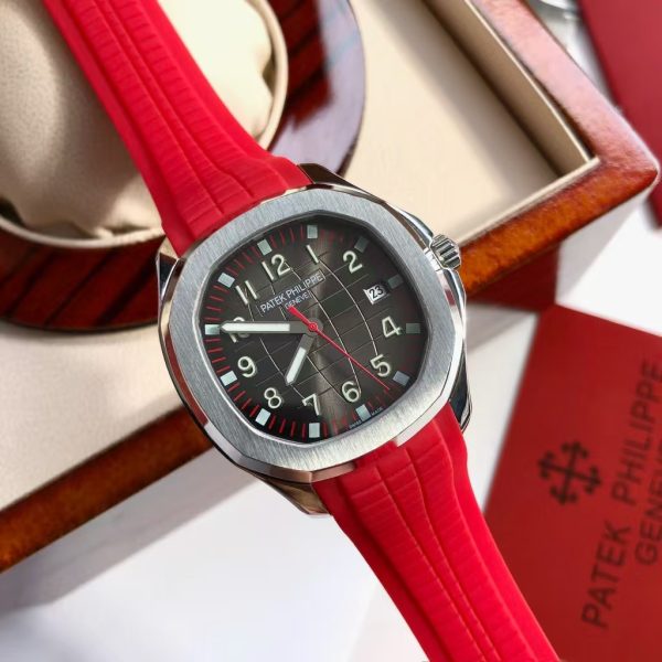 Patek Philippe Aquanaut 5167A: Steel King Reloaded(No diamonds)