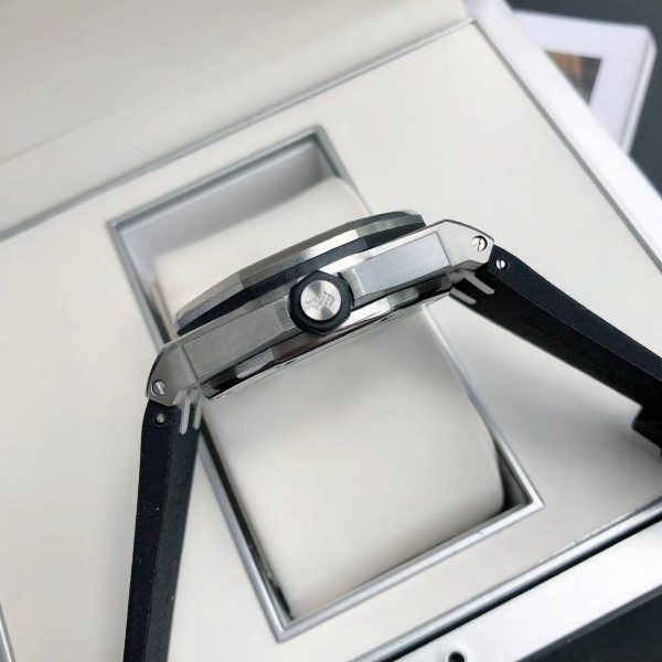 Audemars Piguet Royal Oak Offshore Men's Sport Watch