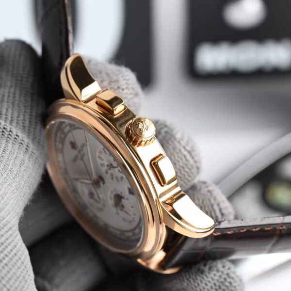 PATEK PHILIPPE COMPLICATIONS CHRONOGRAPH