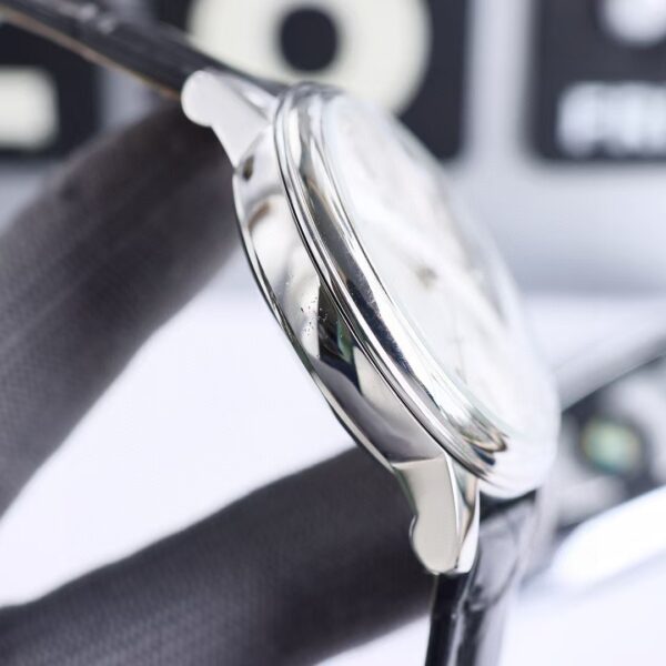 FLASH SALE: Vacheron Constantin Men's Watch - LEGEND RETURNS! 🔥