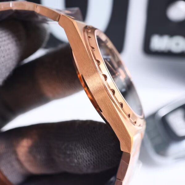 328840a9010b9b0c91a4469e1fbc5c09 Retro yet fashionable, highly favored by many celebrities, Vacheron Constantin 222 Steel King