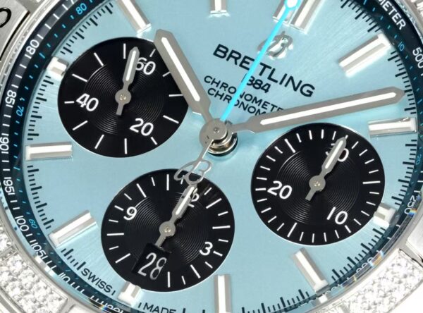 ⚙️ BREITLING Caliber B01 Movement