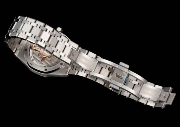 Audemars Piguet Royal Oak Collection Ref. 77350 & 77351 Self-winding Ladies' Watch