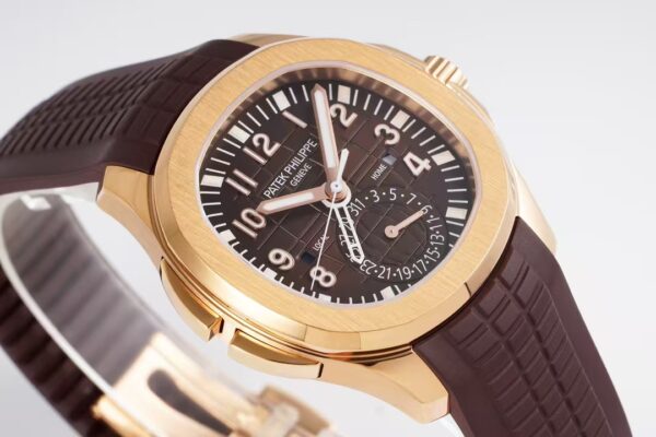 PATEK PHILIPPE AQUANAUT TRAVEL TIME 5164 GMT