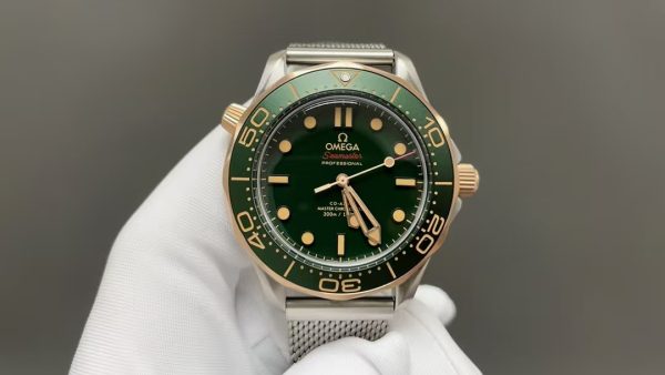 OMEGA SEAMASTER 300M "NO TIME TO DIE" EDITION